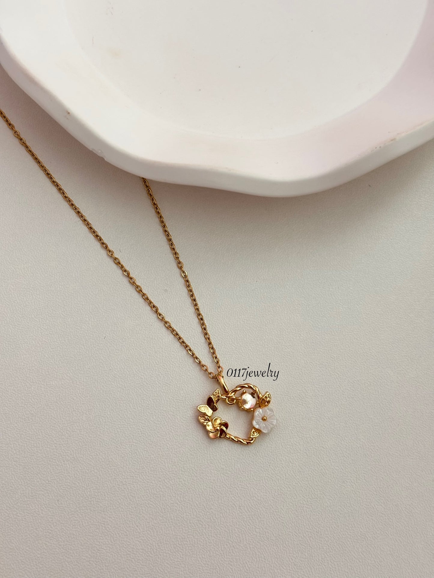 Viviana Necklace