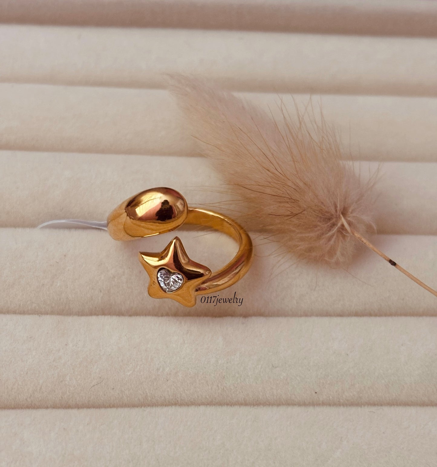 Elara ring