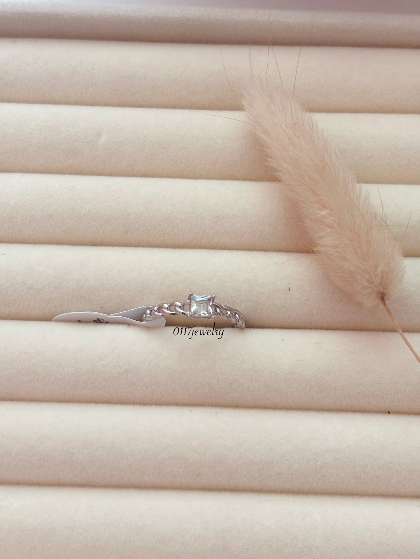 Elina silver ring