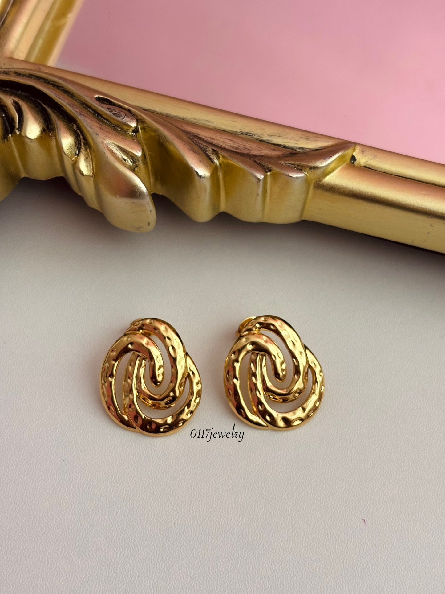 Amber earring