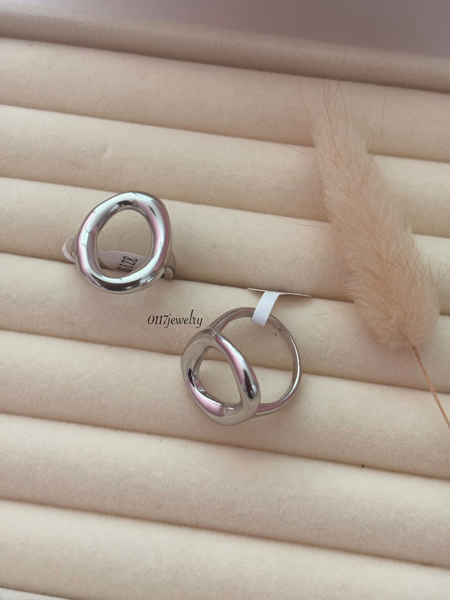 Nora silver ring