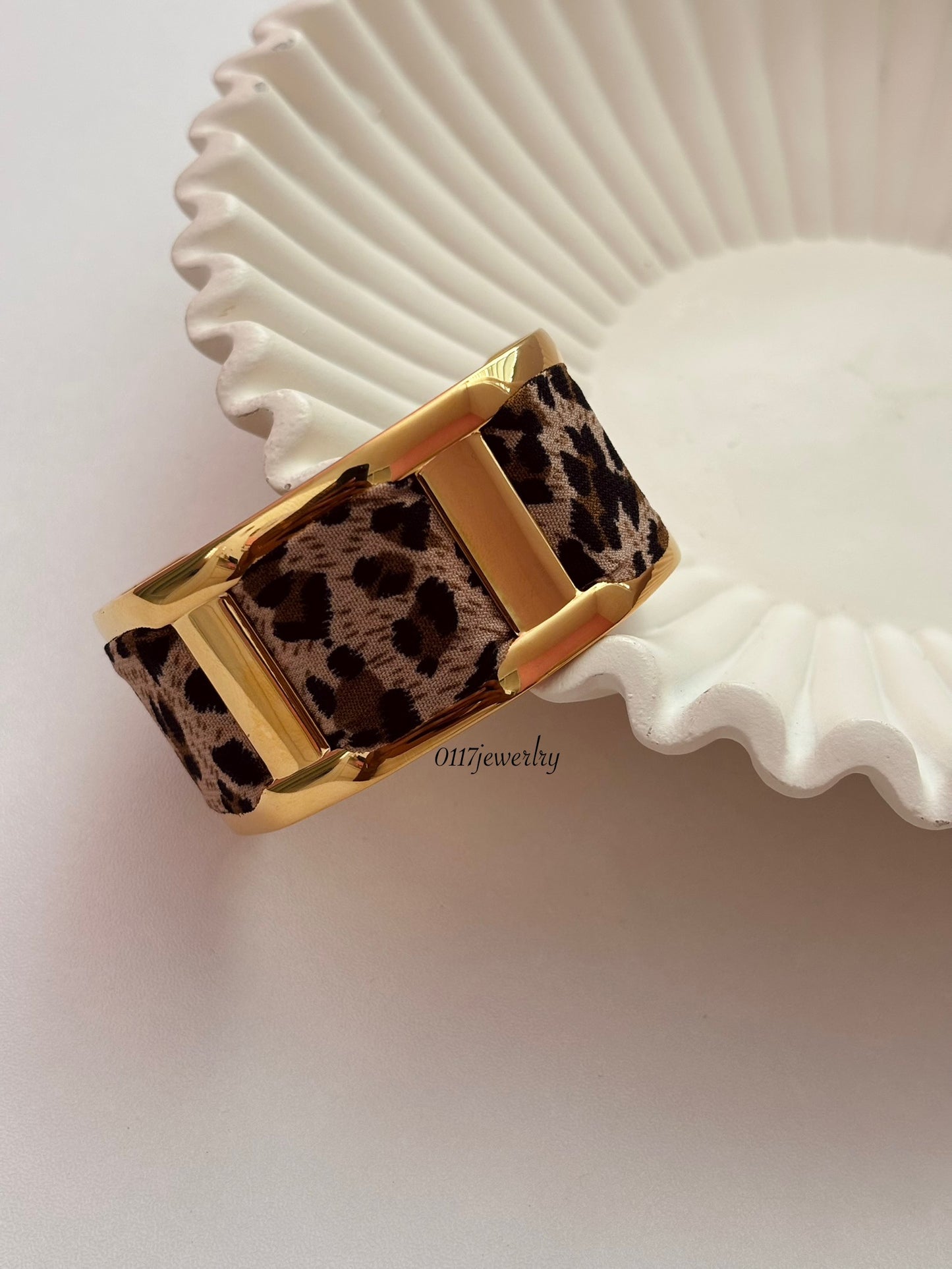 Leopard Bangle