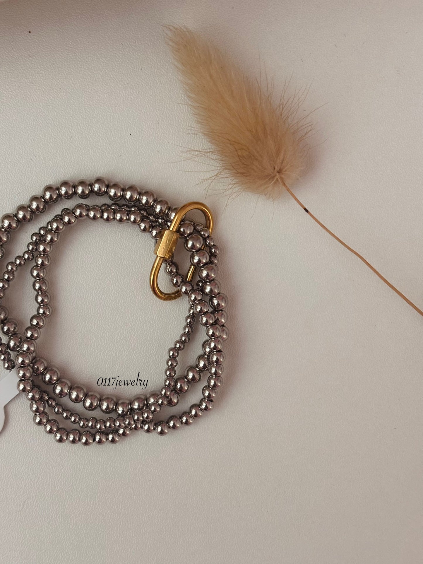 Bold Loop Silver Bracelet