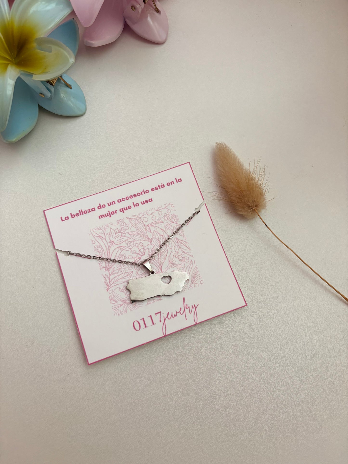 Borinquén silver necklace