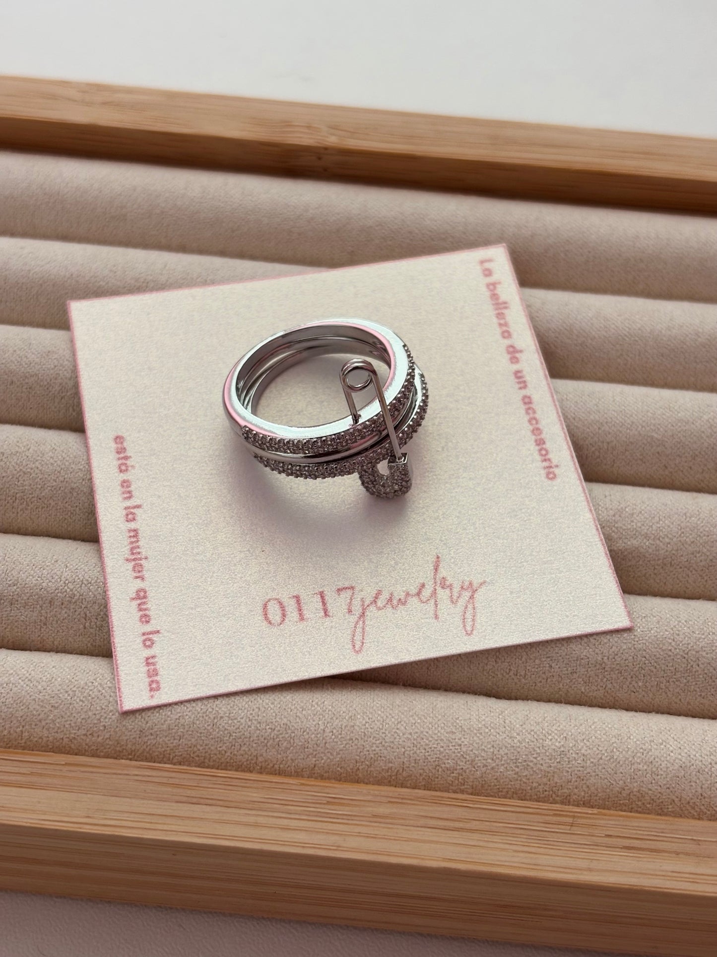 Gala silver ring