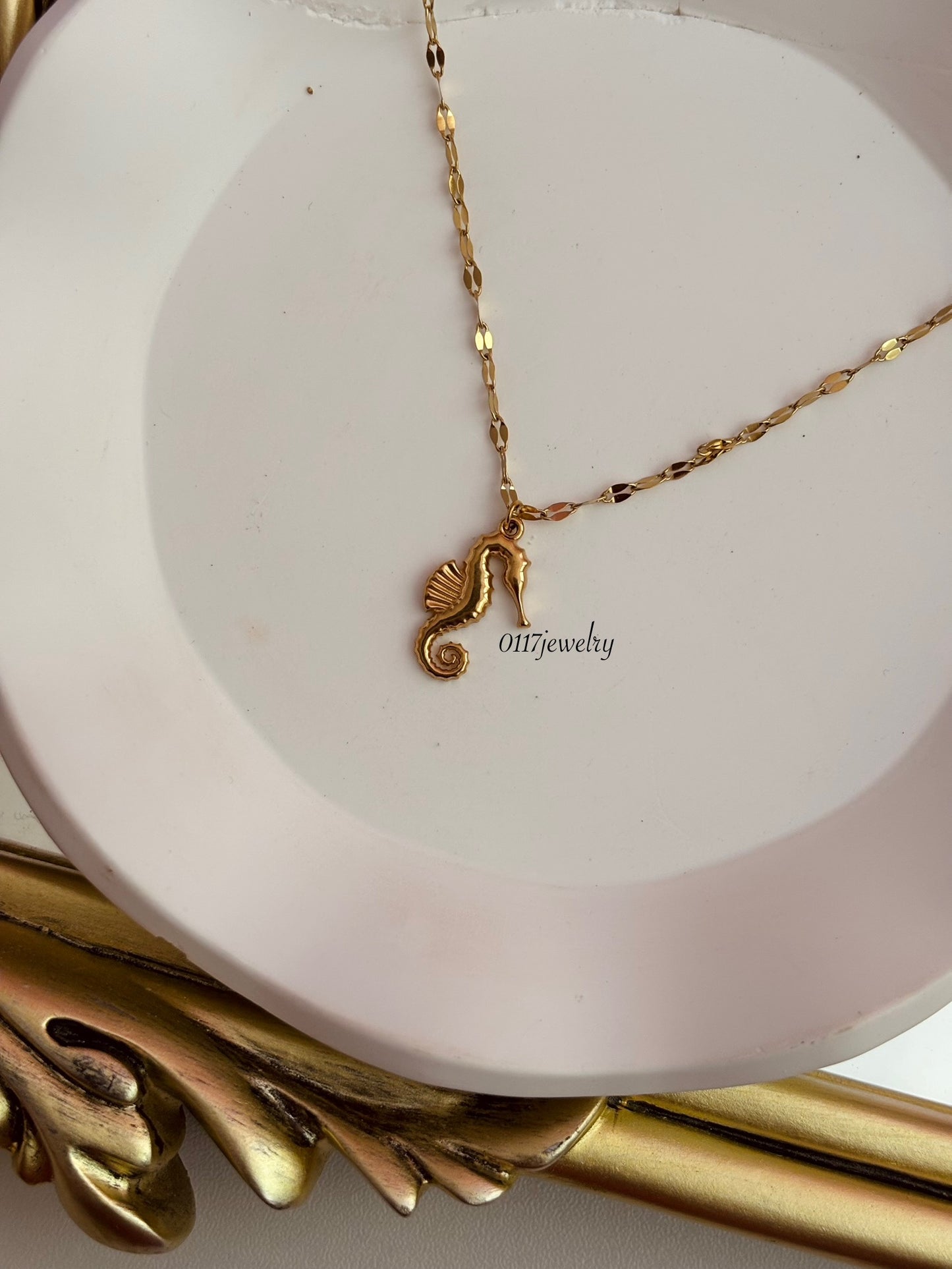 Caballito de Mar Necklace