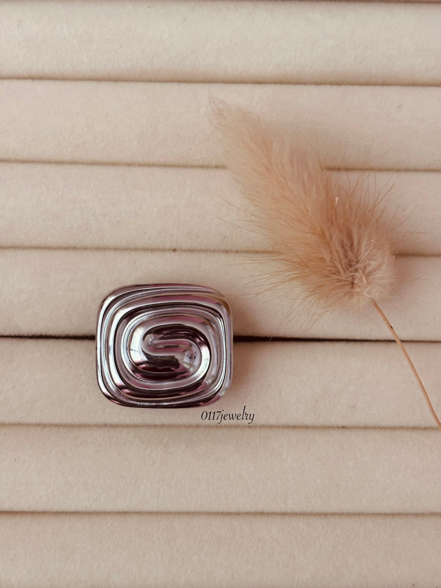 Rosalía Silver ring