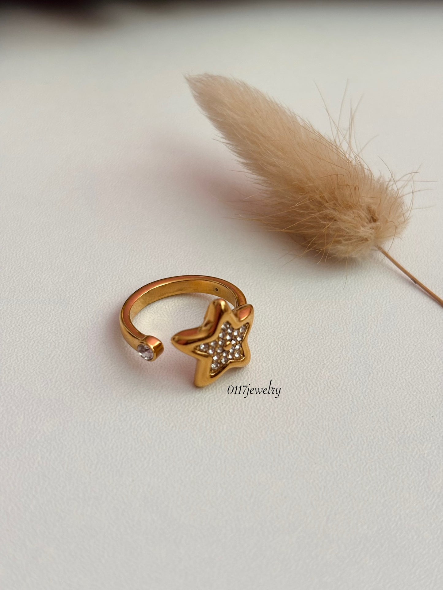 Star ring