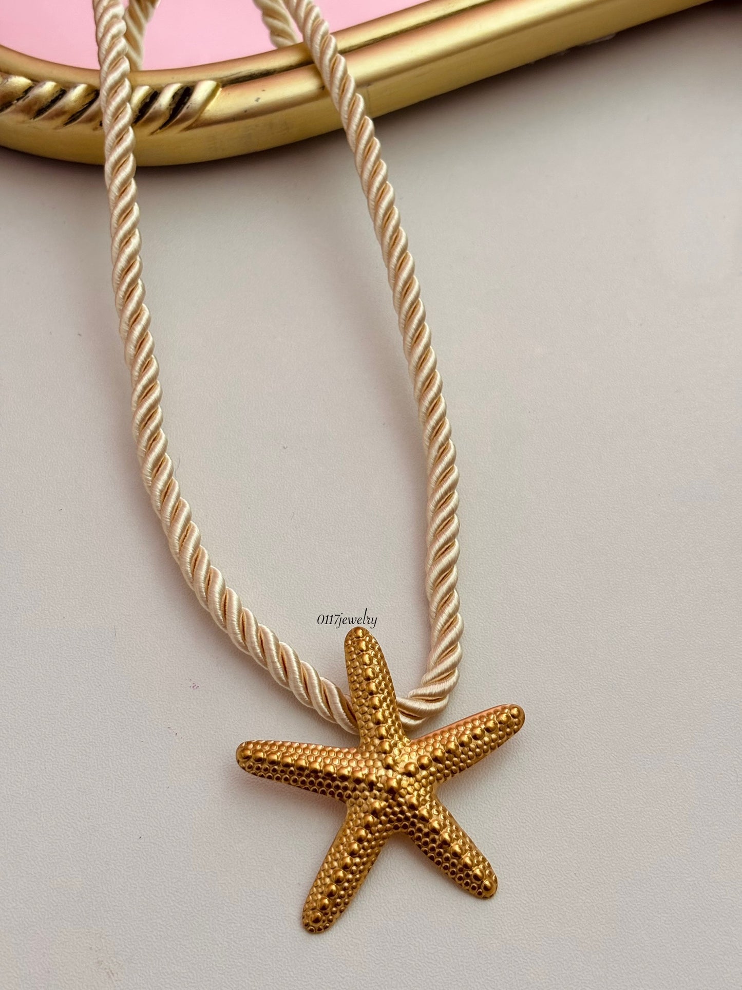 Estrella de Mar Necklace