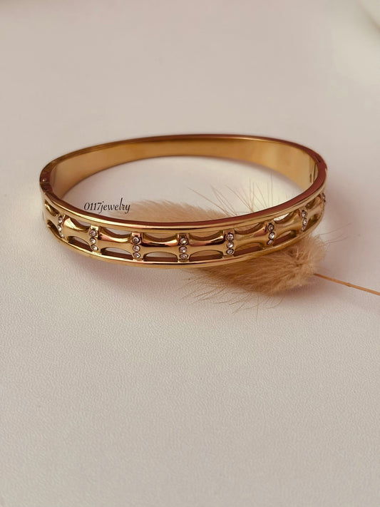 Victoria Bracelet