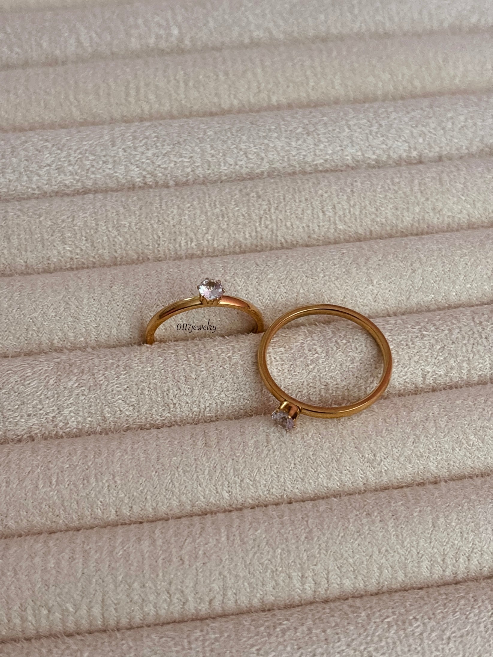 Diana ring
