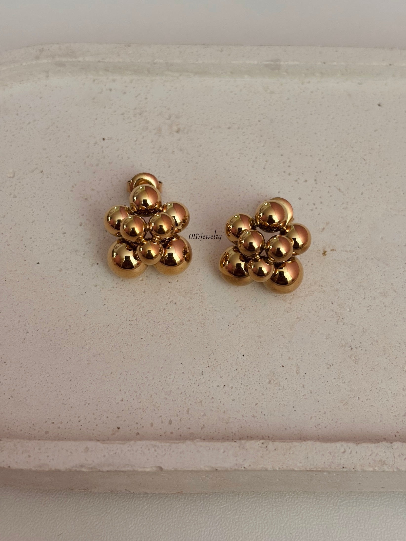 Cassie earrings