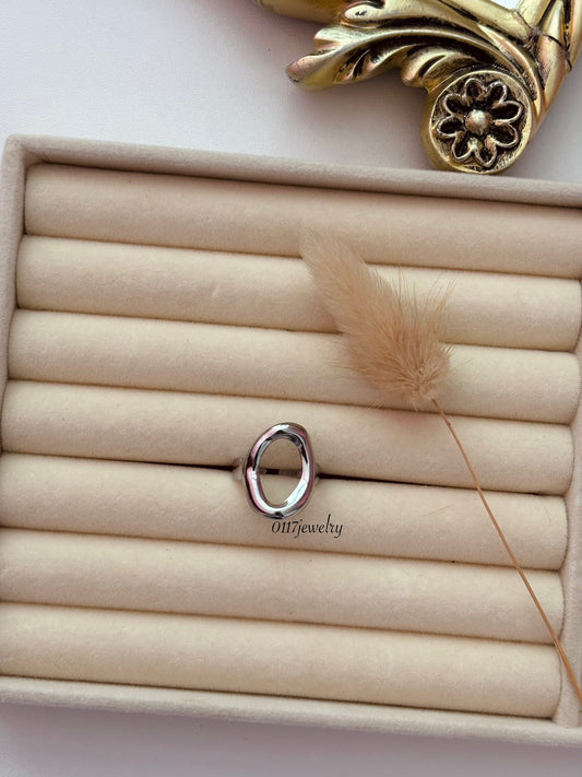 Lucy ring