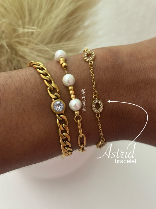 Astrid bracelet