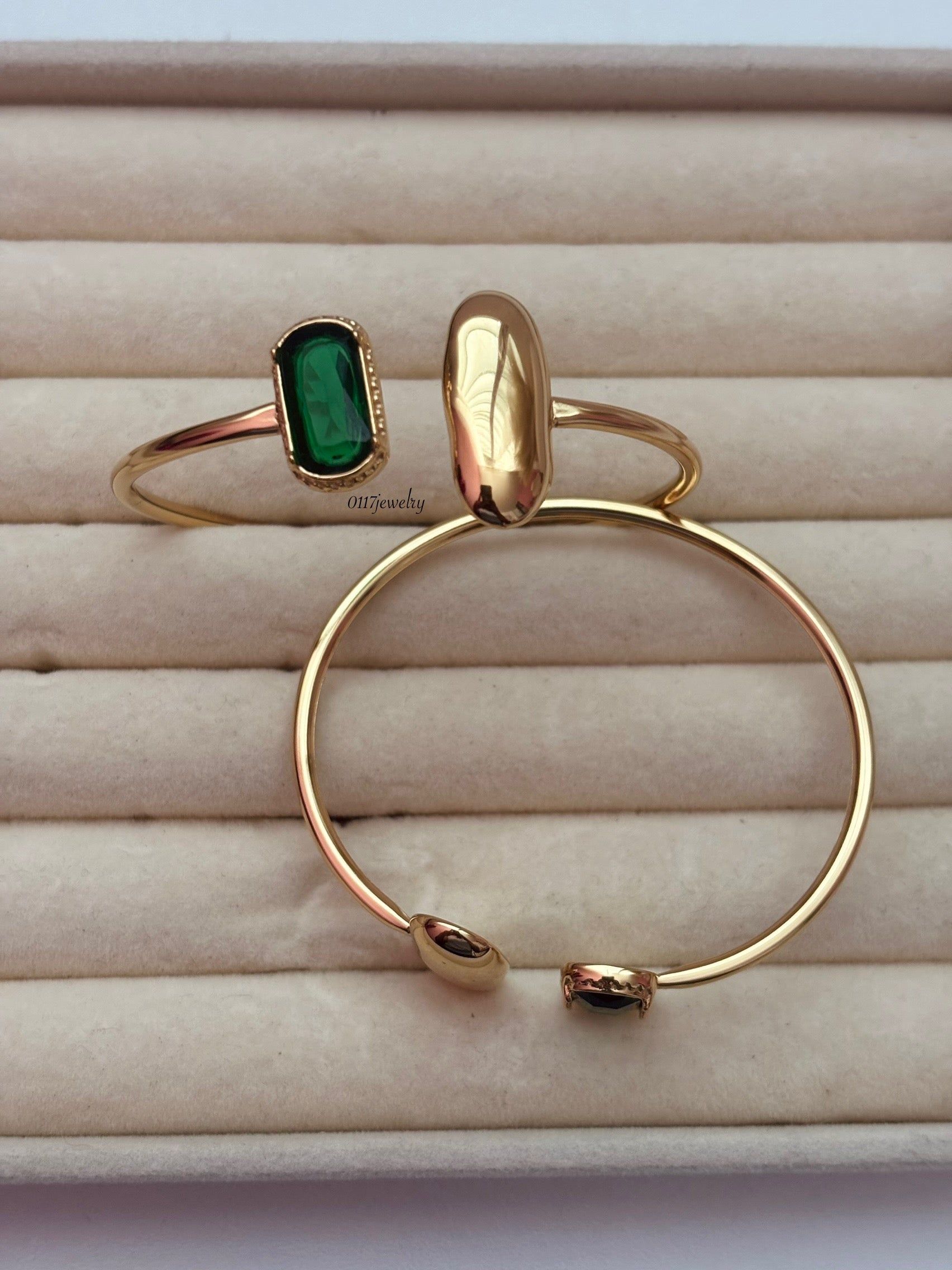 Esperanza Bangles