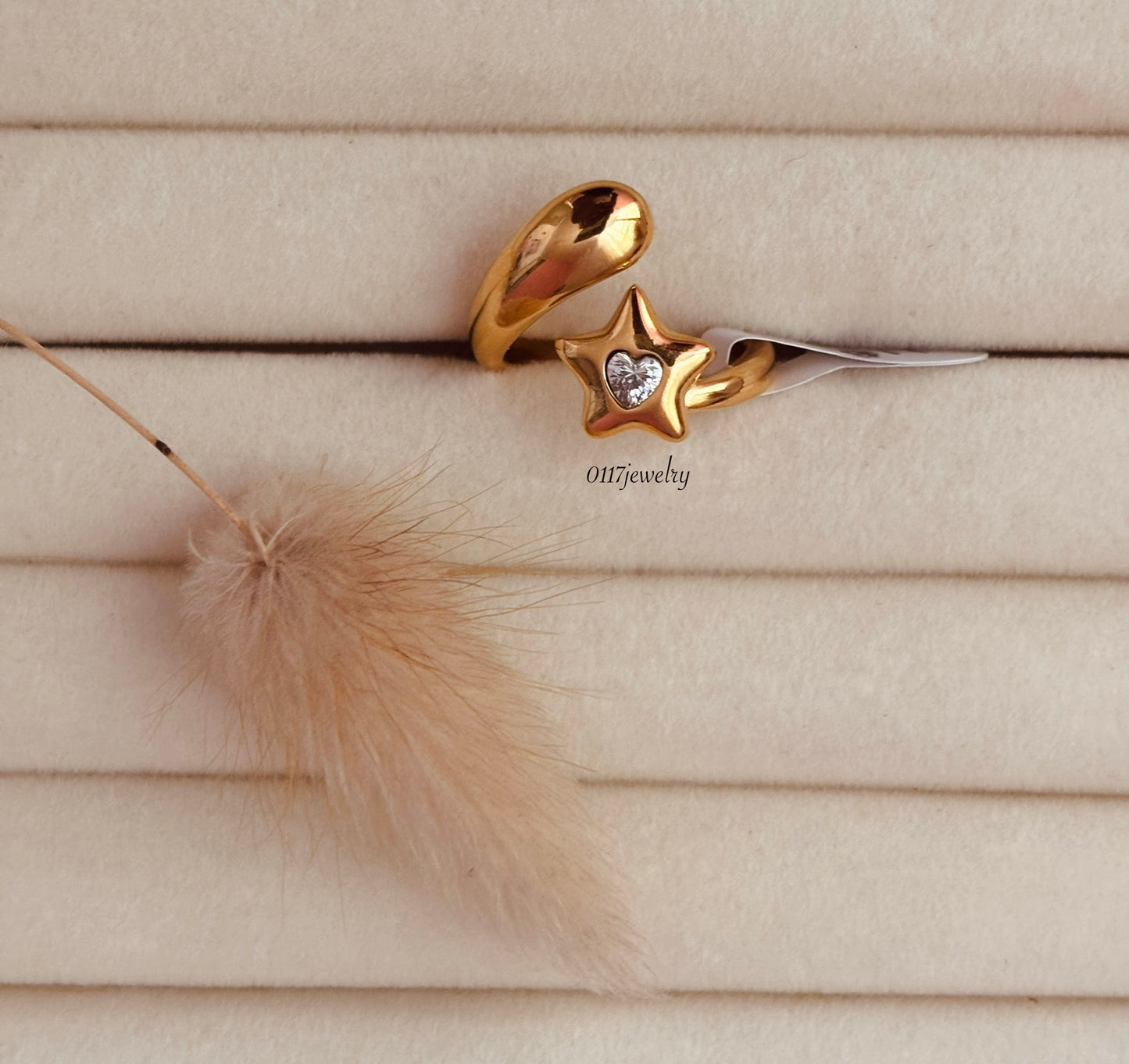 Elara ring