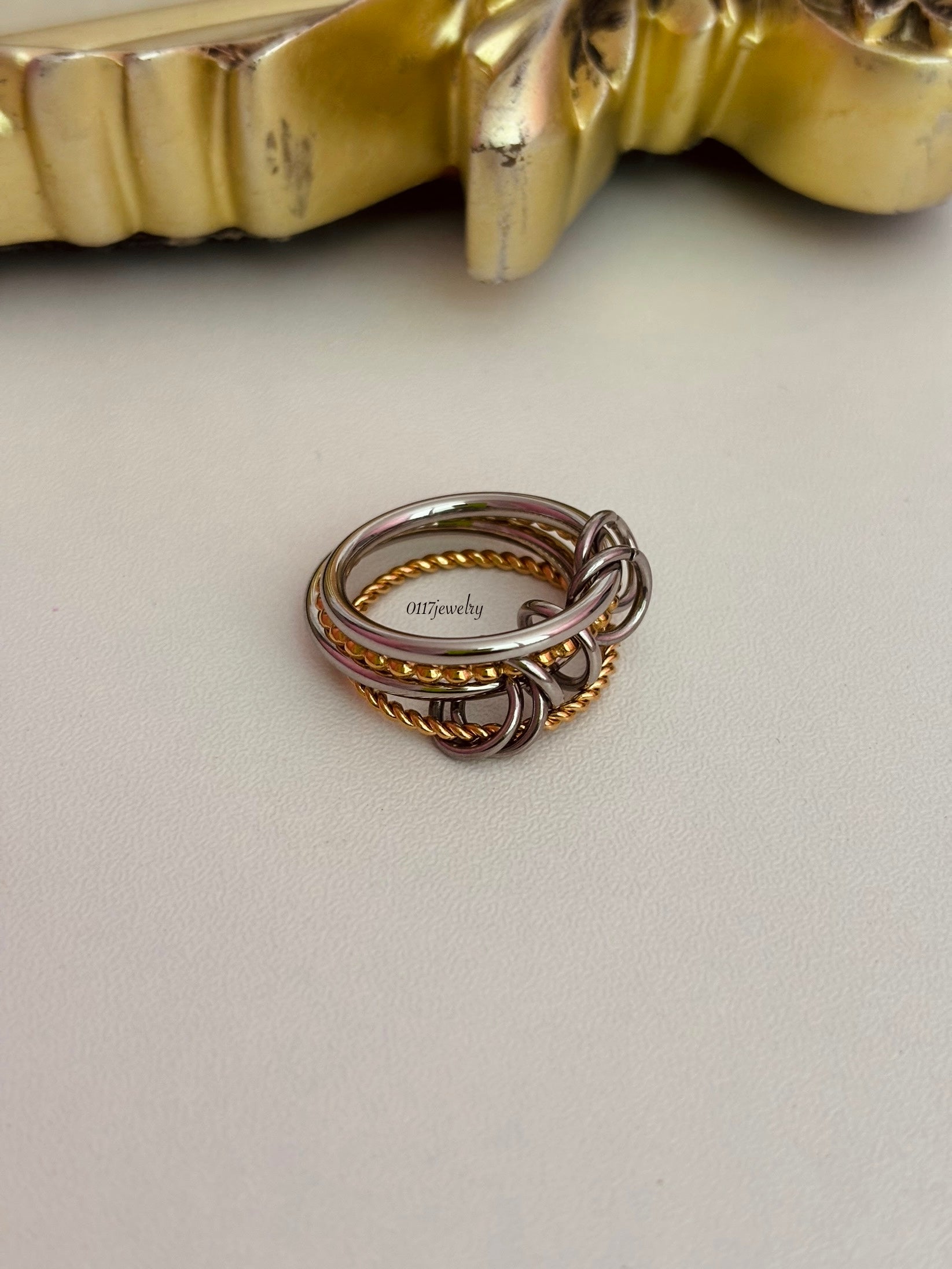 Caroline Ring