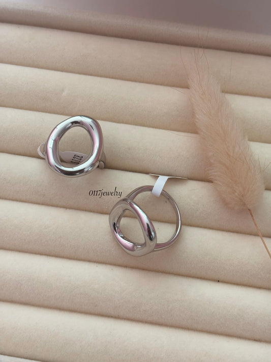 Nora silver ring