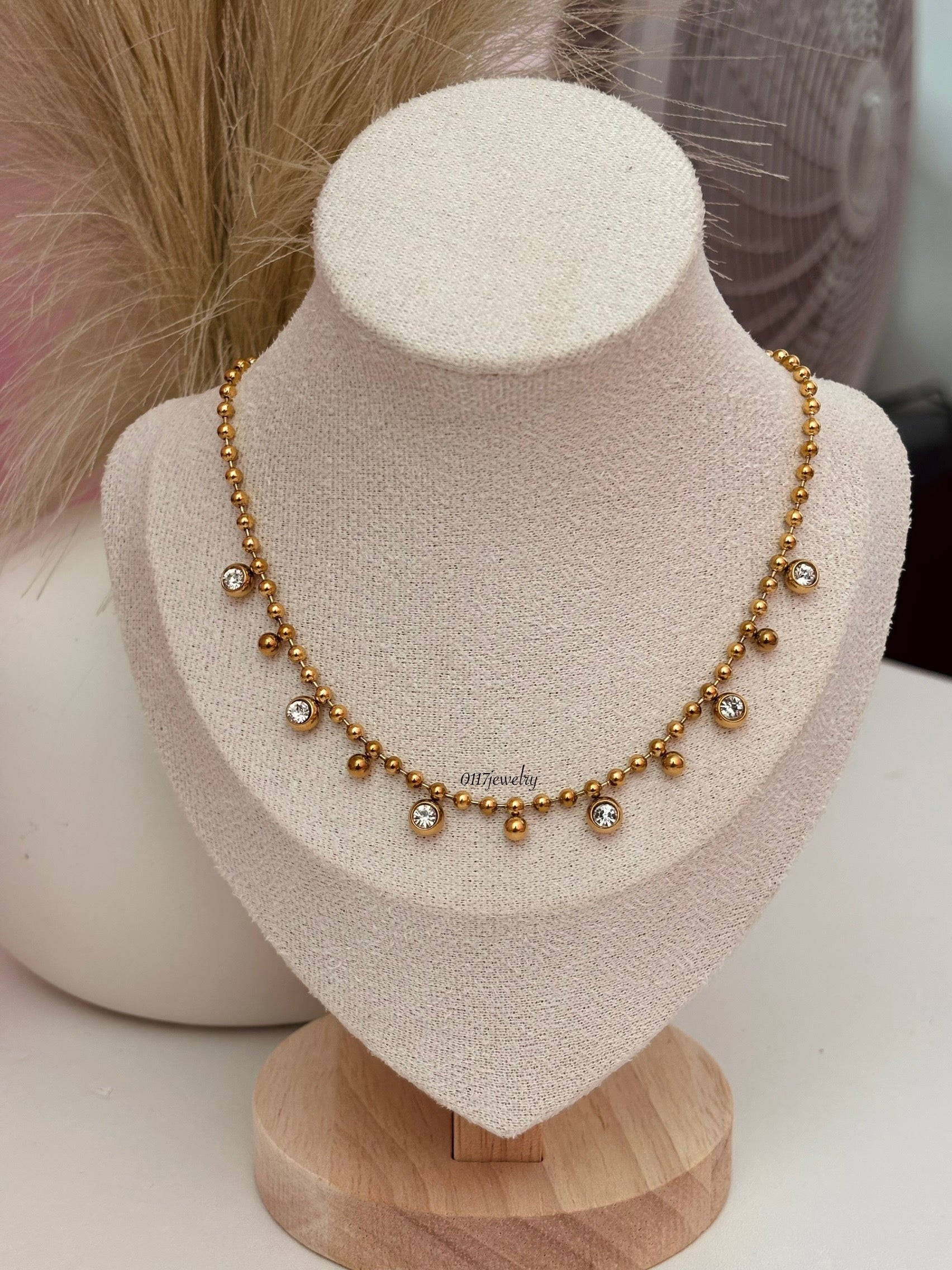 Gema Necklace