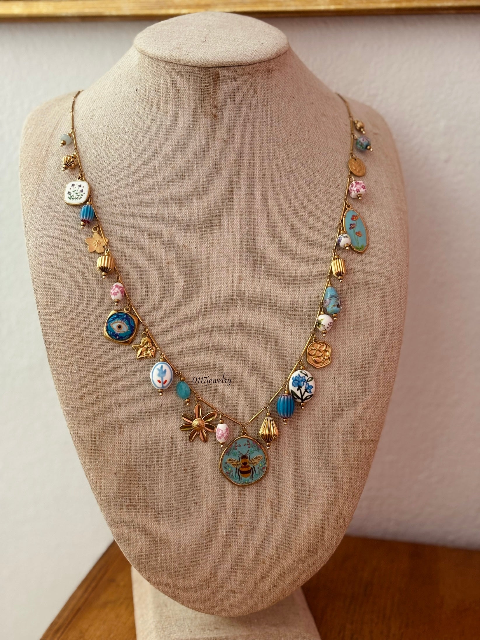 Saanvi Necklace