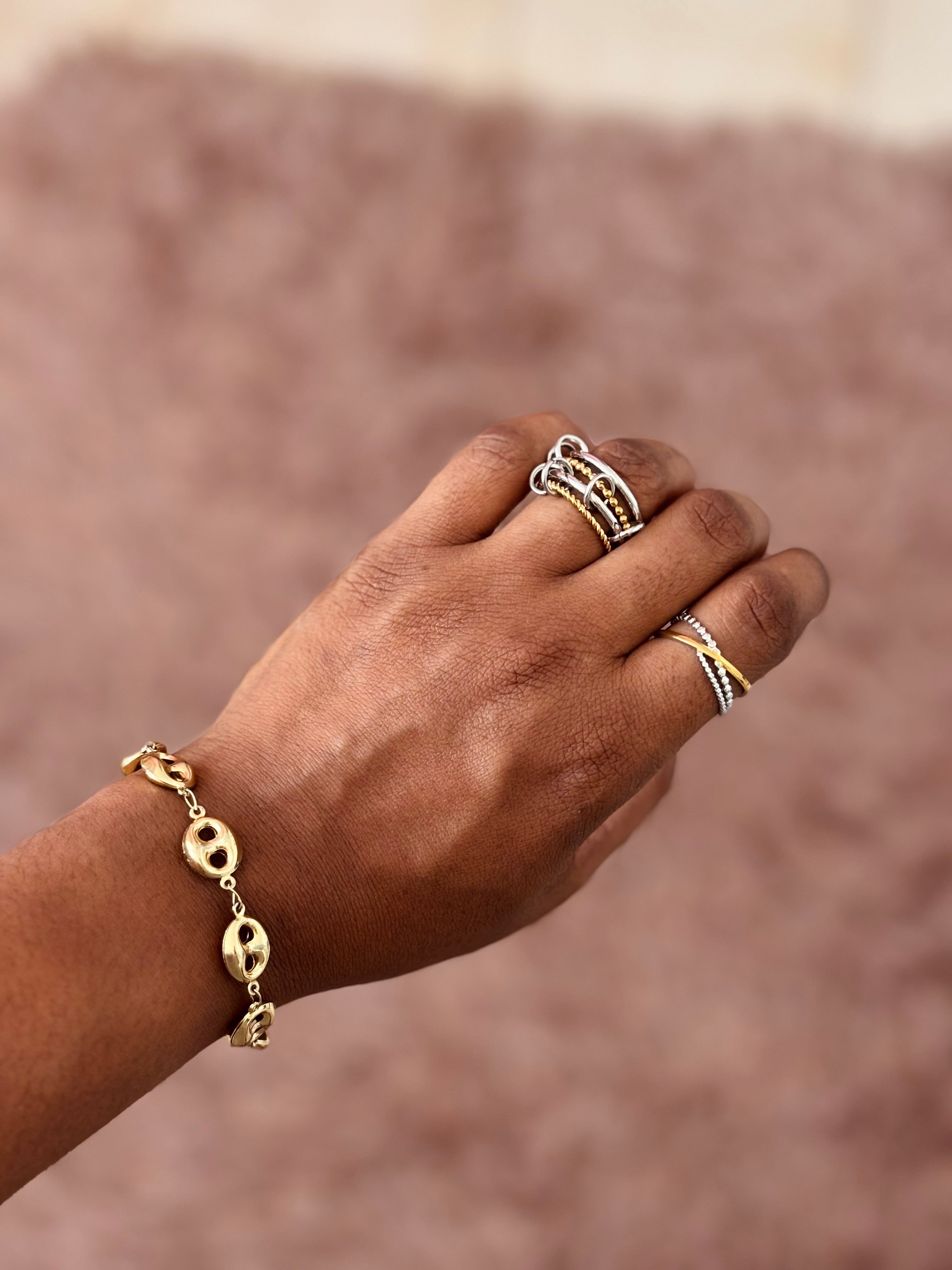 Caroline Ring