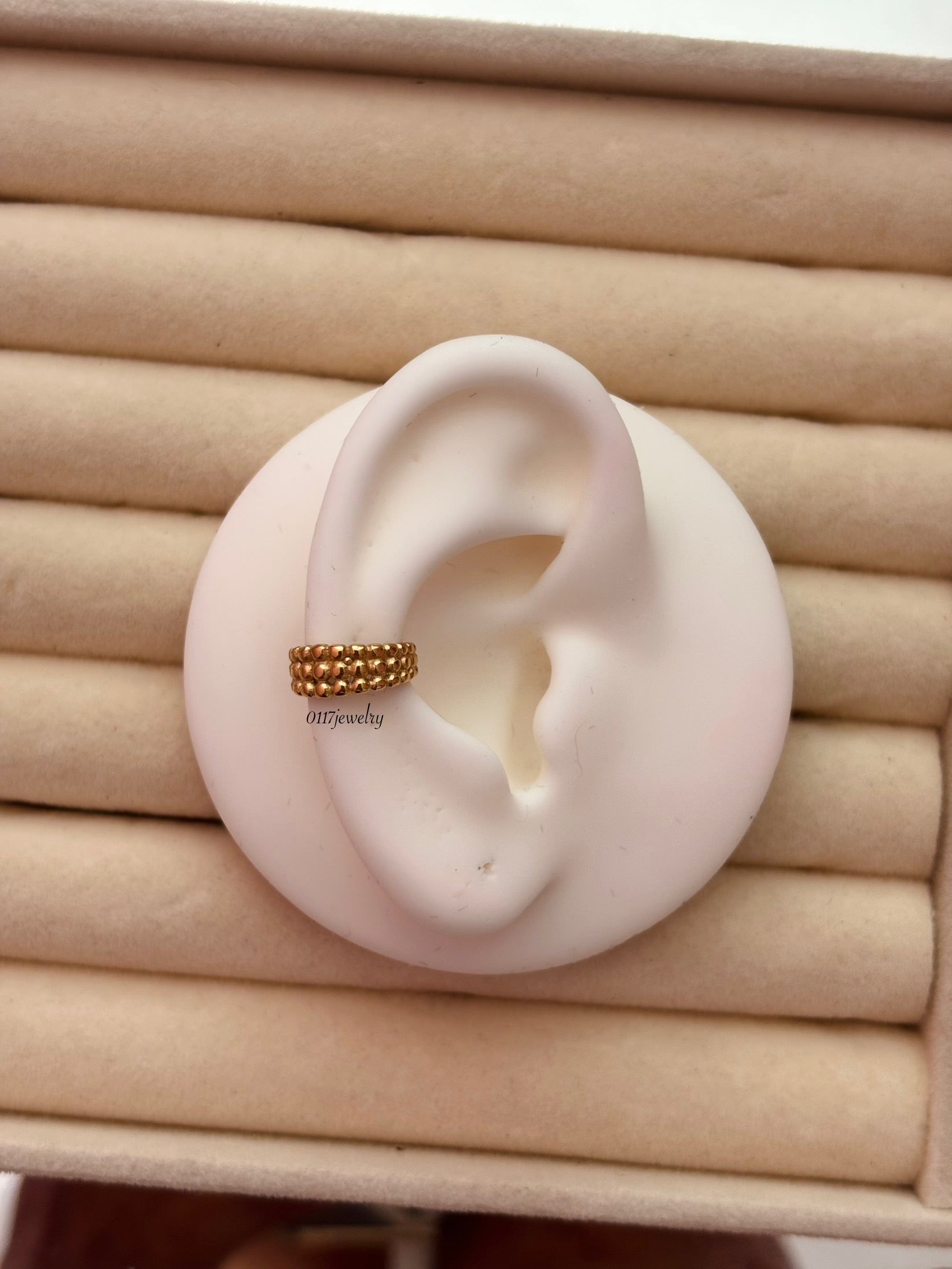 Emilia Ear Cuff