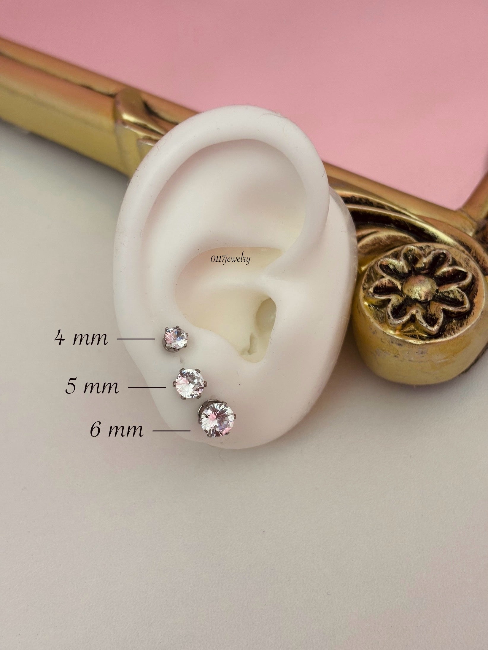 Zirconia earring