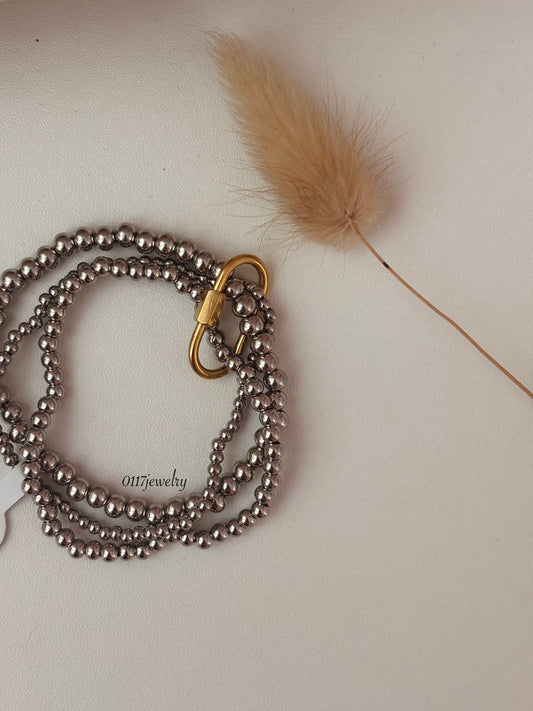 Bold Loop Silver Bracelet