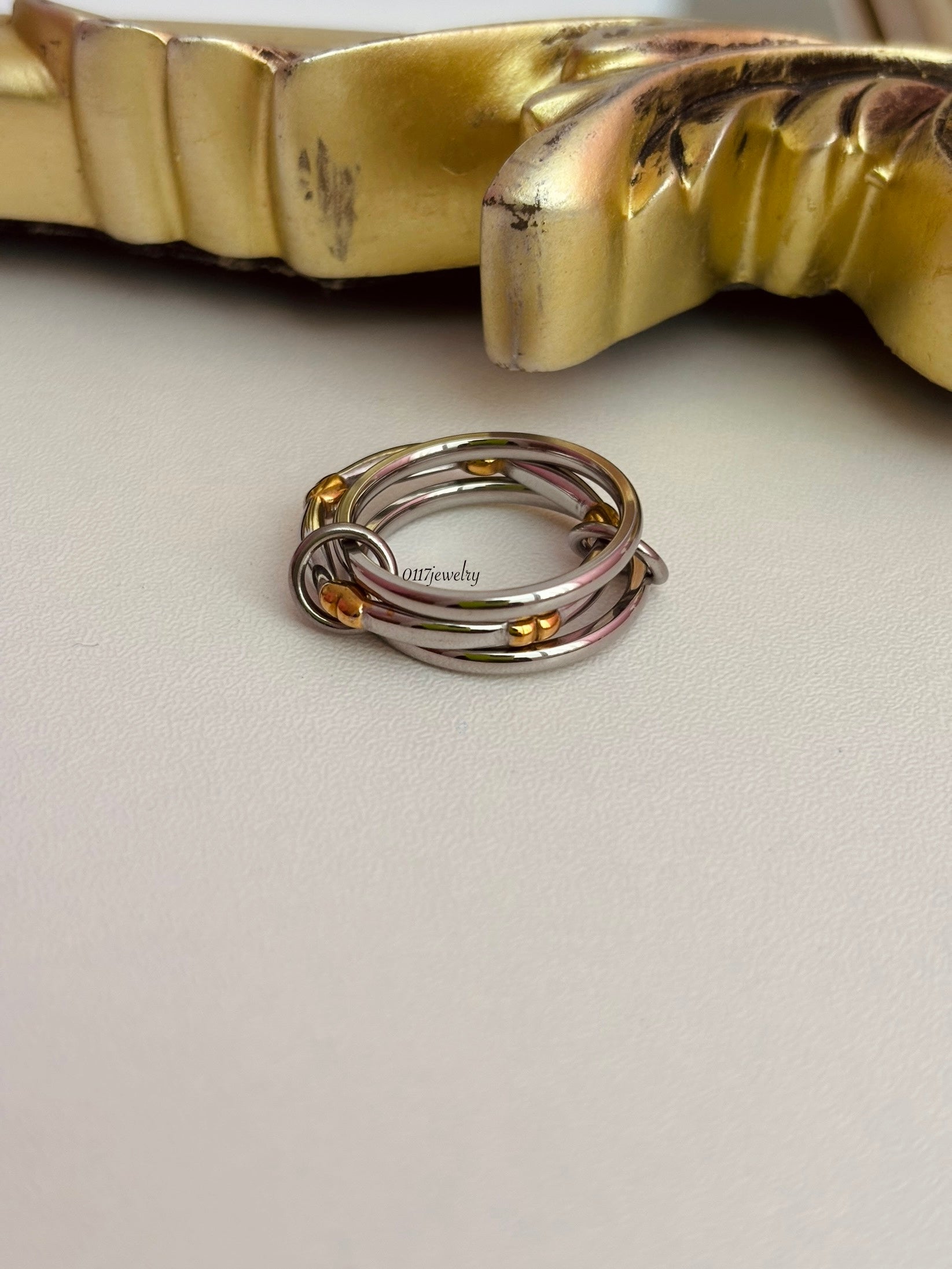 Eneida ring