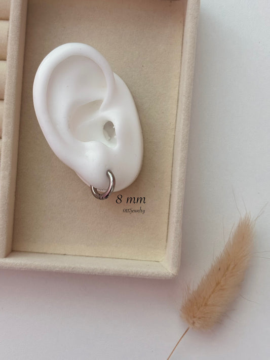 Silver Hoops | 8 mm