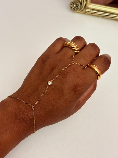 Alessia ring