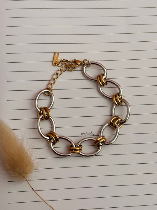 Gloria bracelet
