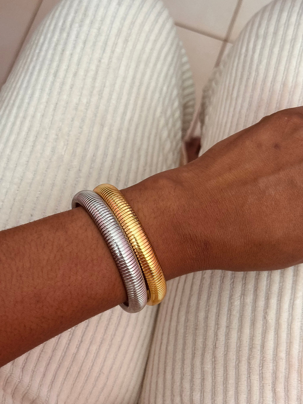 Elena Bracelet | 10mm