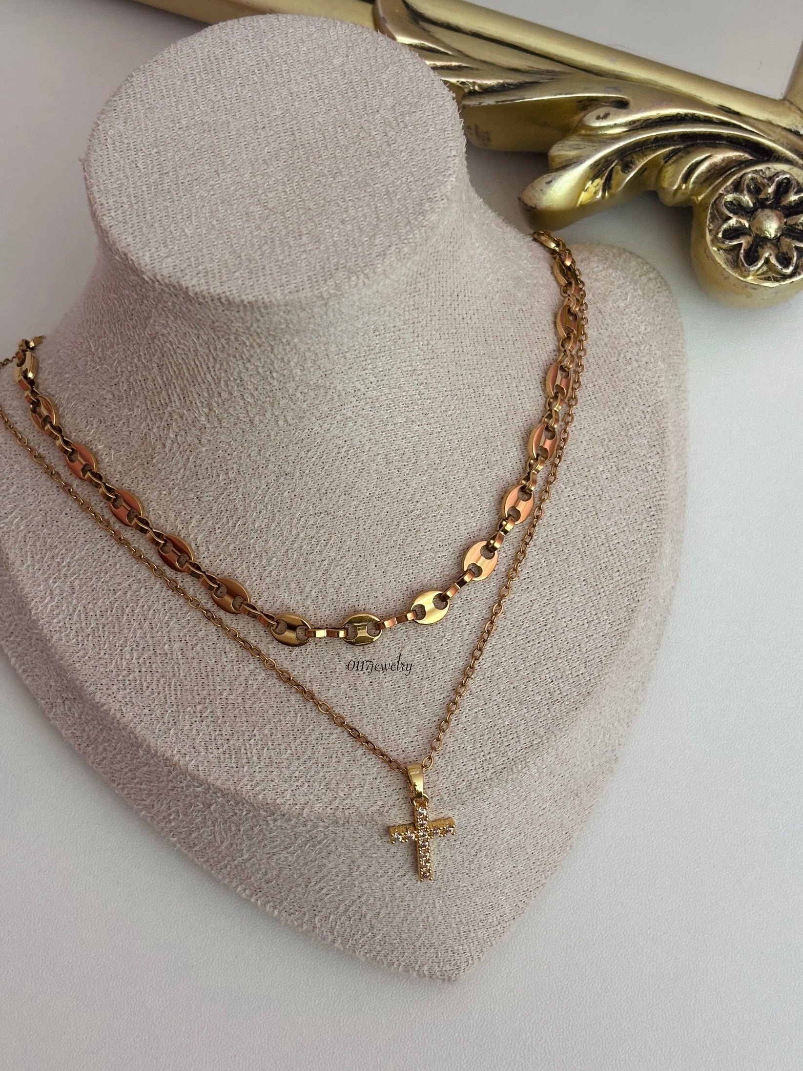 Tiny GG Necklace