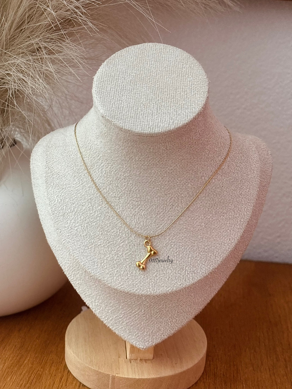 Milo Necklace
