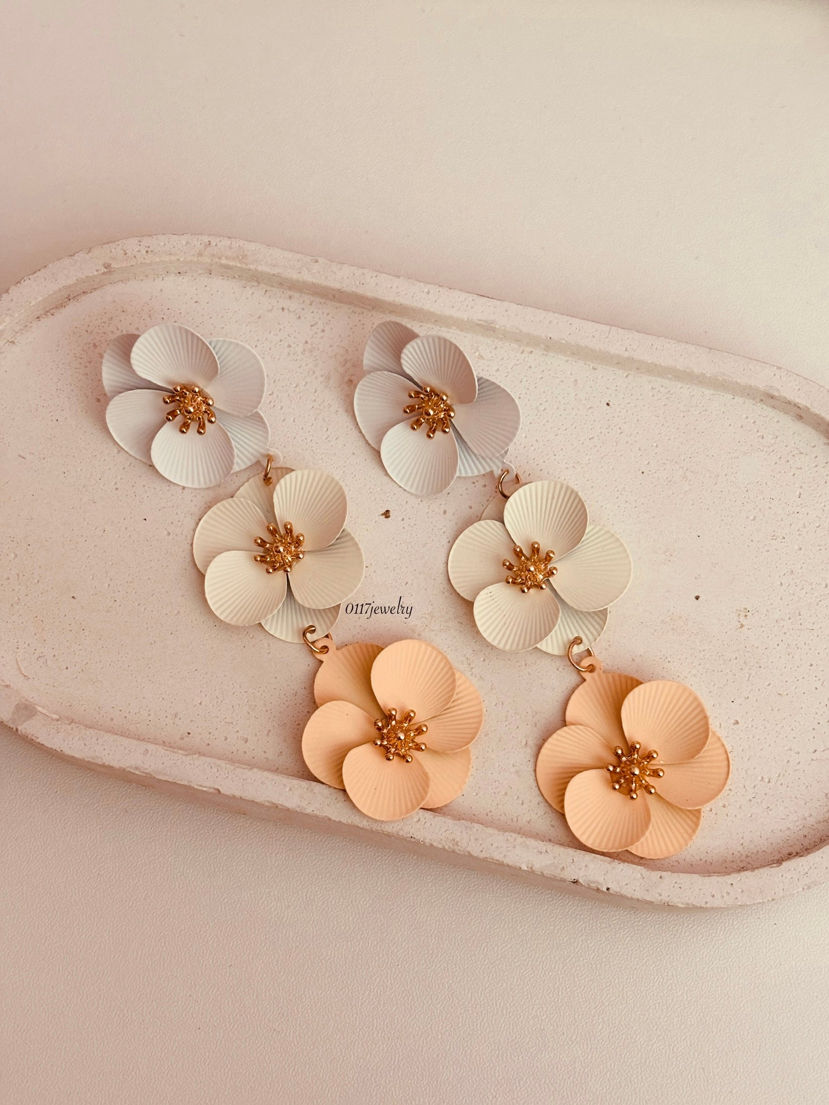 Dalila earring