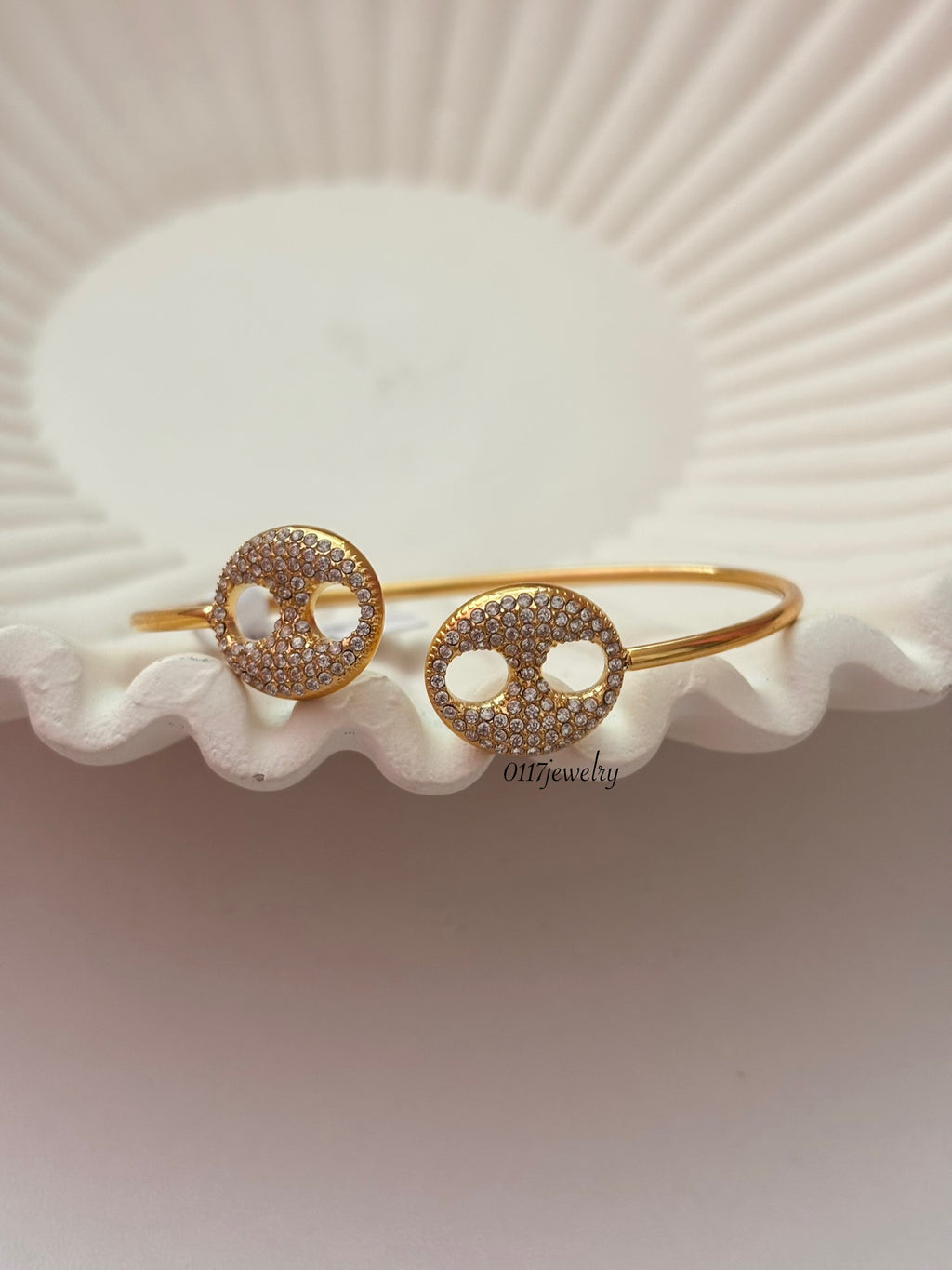 GG diamond bracelet