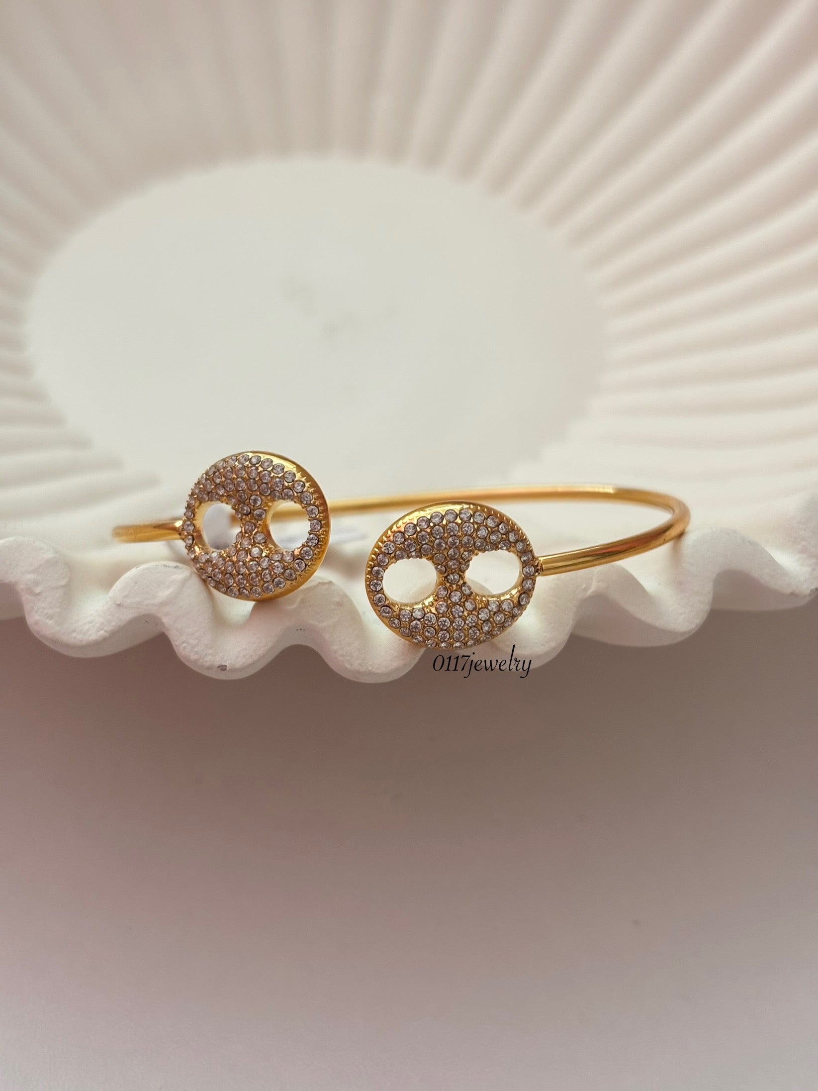 GG diamond bracelet