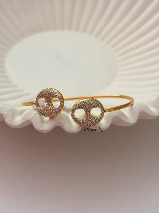 GG diamond bracelet
