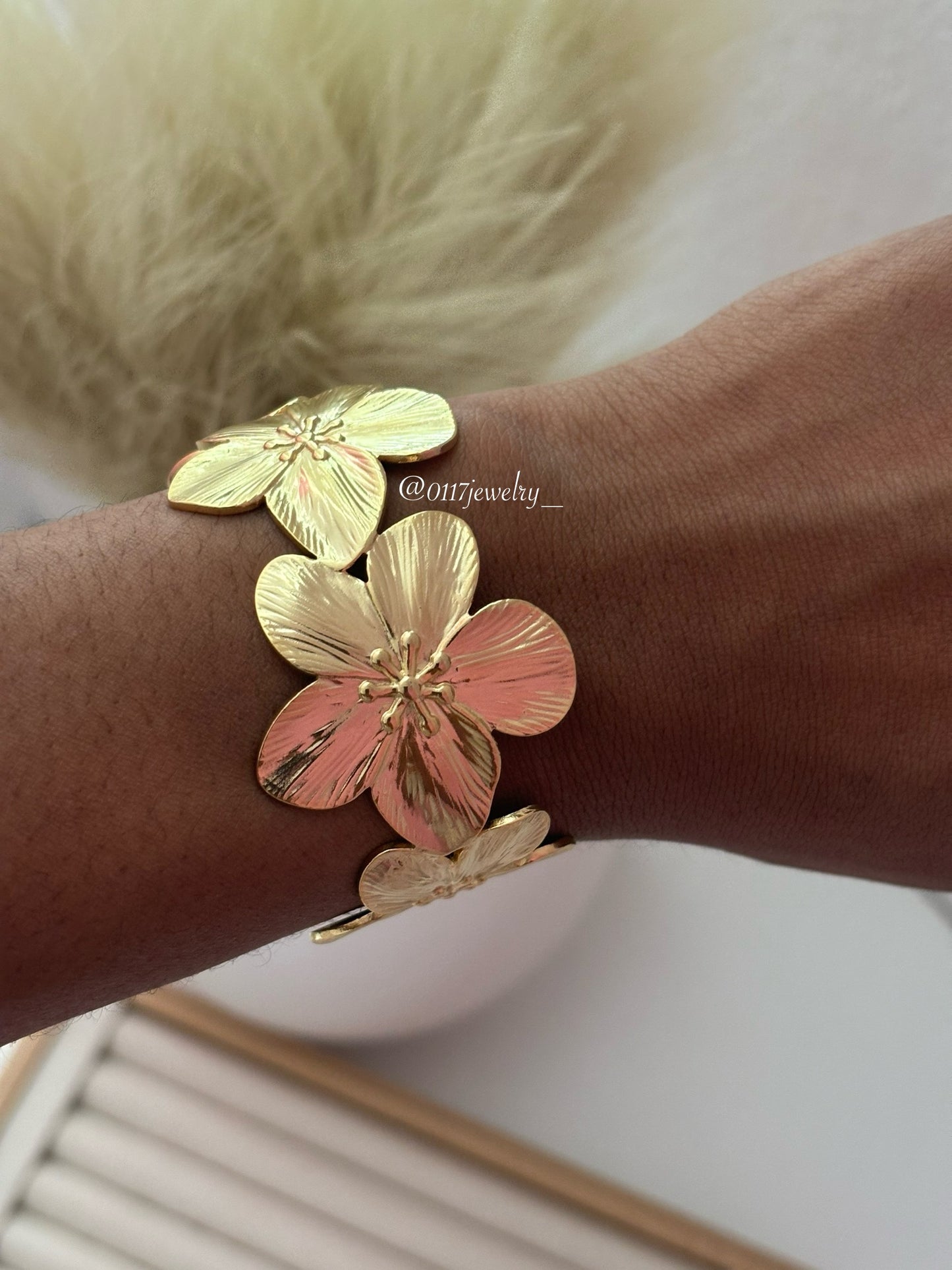 Cattleya Bracelet