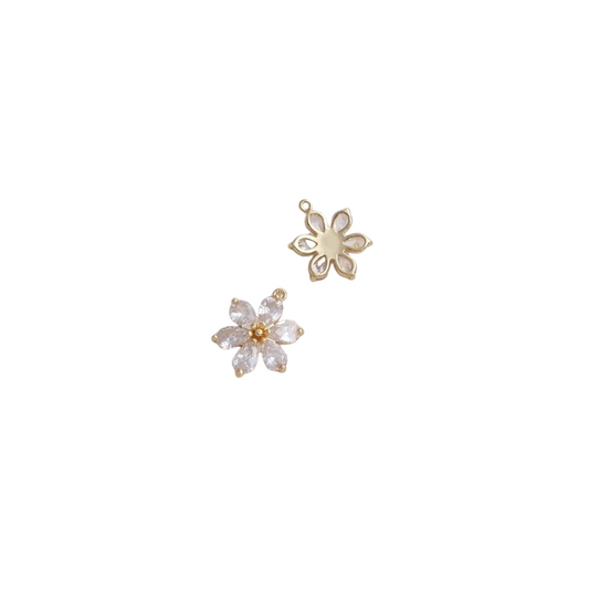 Camelia Charm