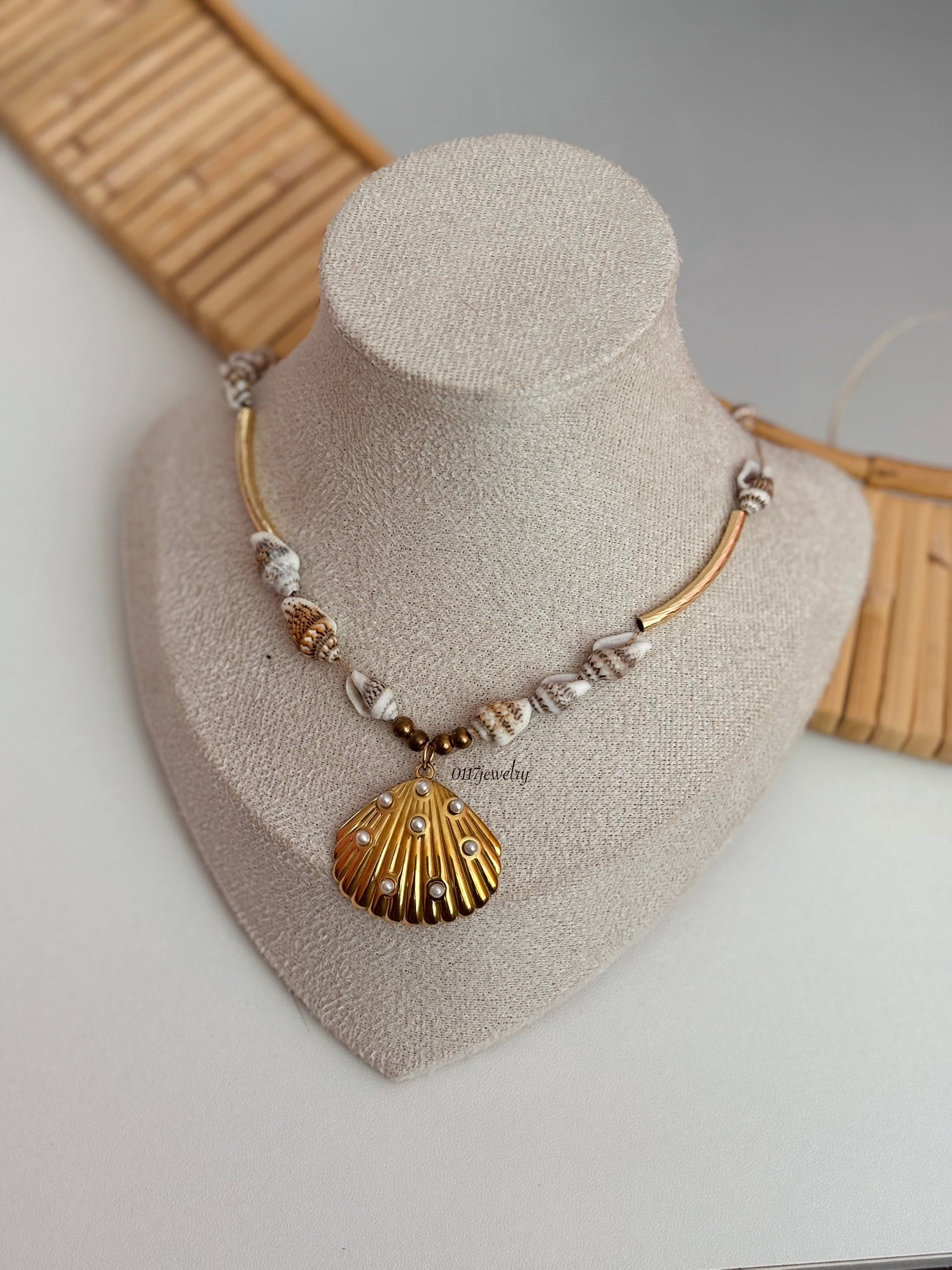Coraliz Necklace