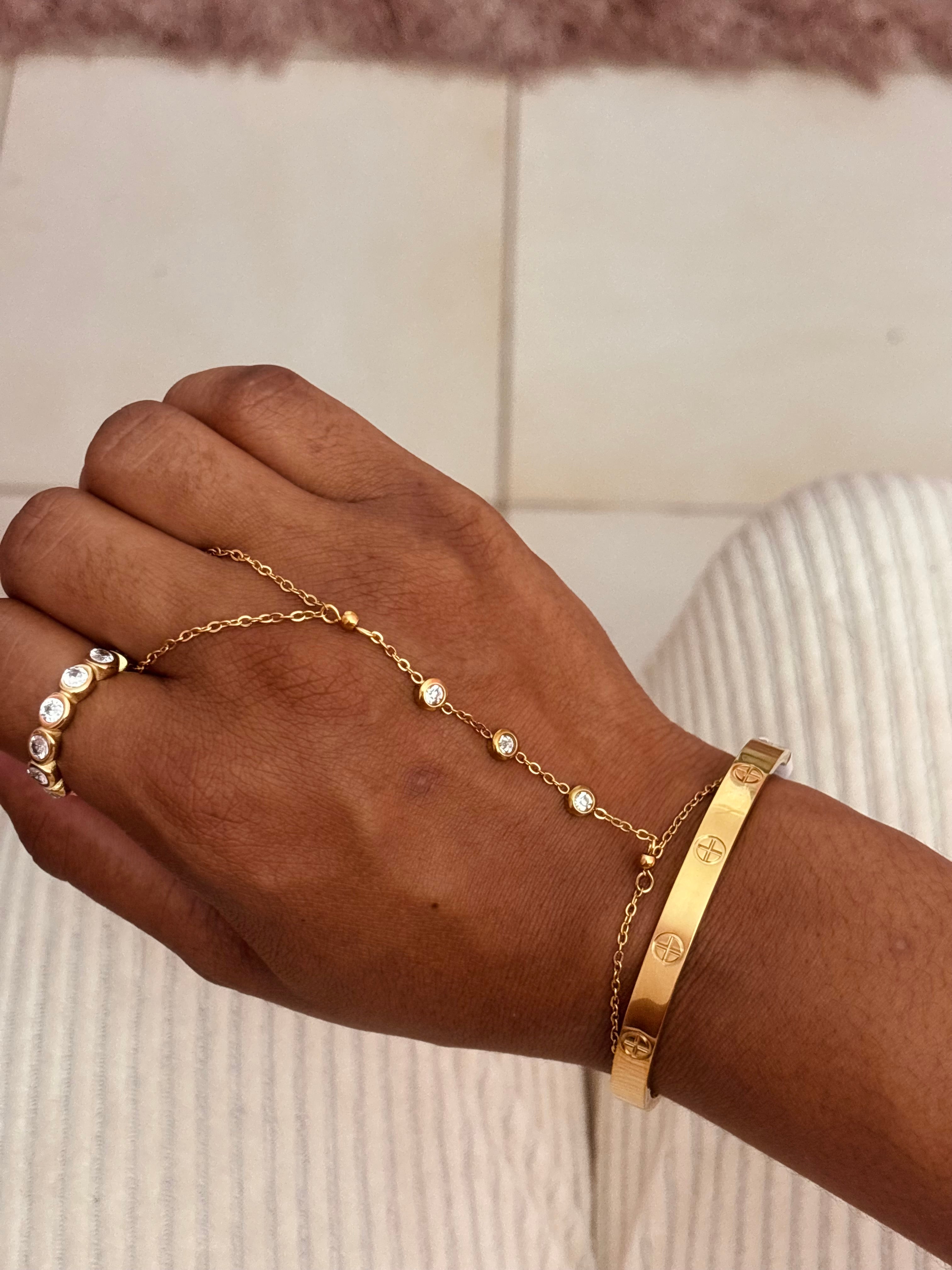 Cara Hand Chain