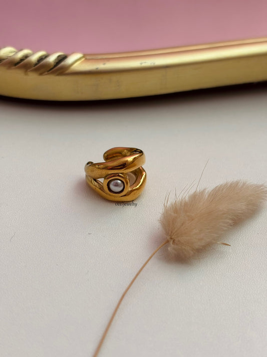 Amelia Ear cuff