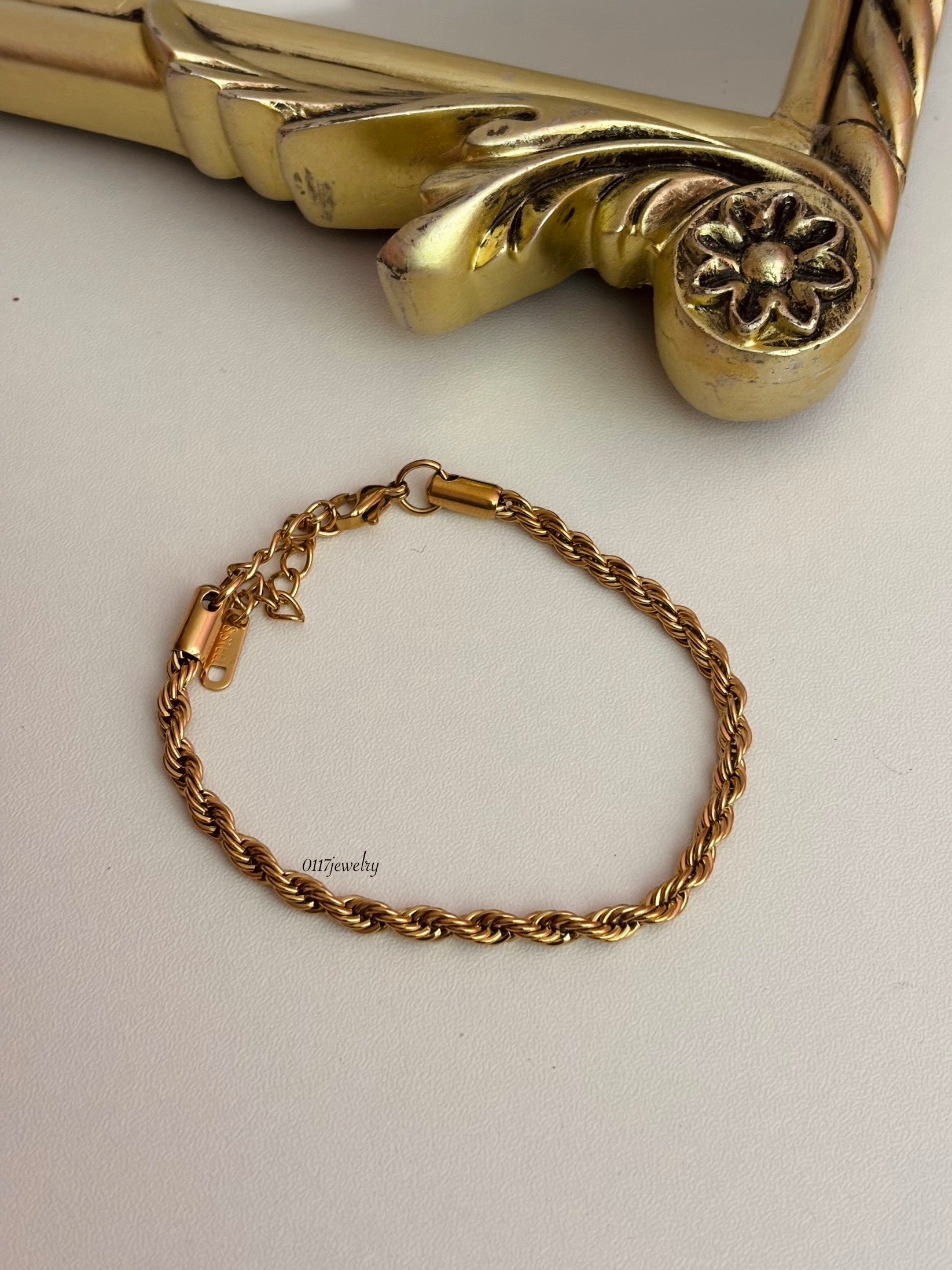 Lorna Necklace